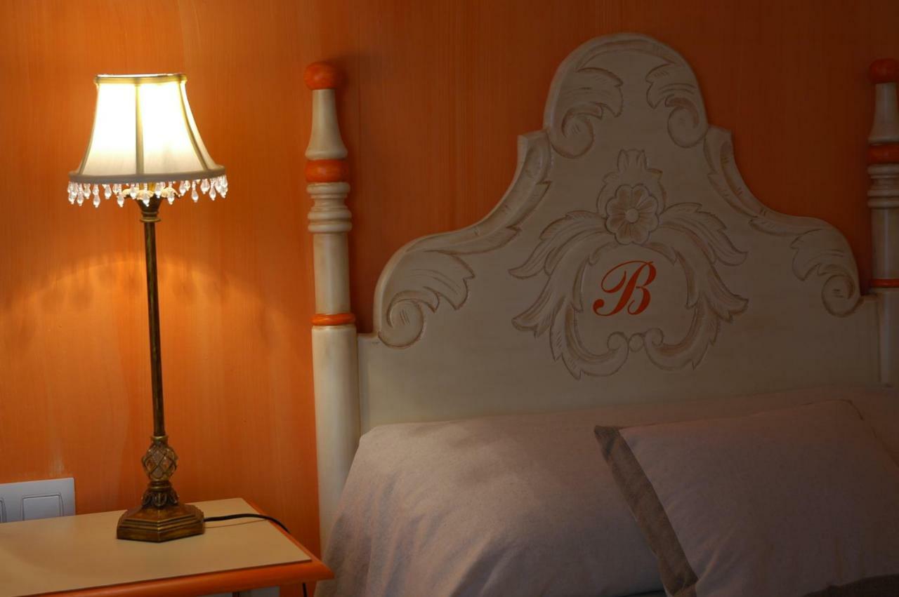 Molino La Boticaria Hotel Марчена Екстериор снимка