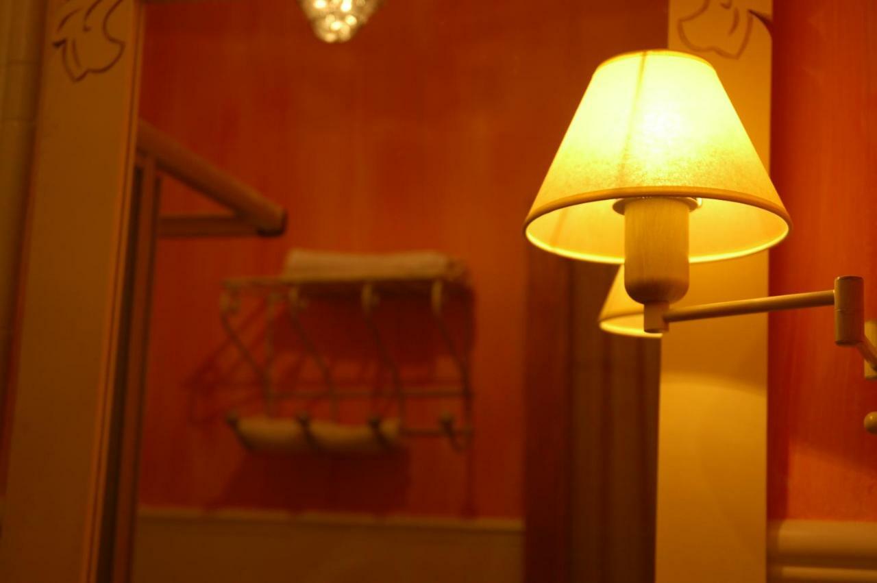 Molino La Boticaria Hotel Марчена Екстериор снимка